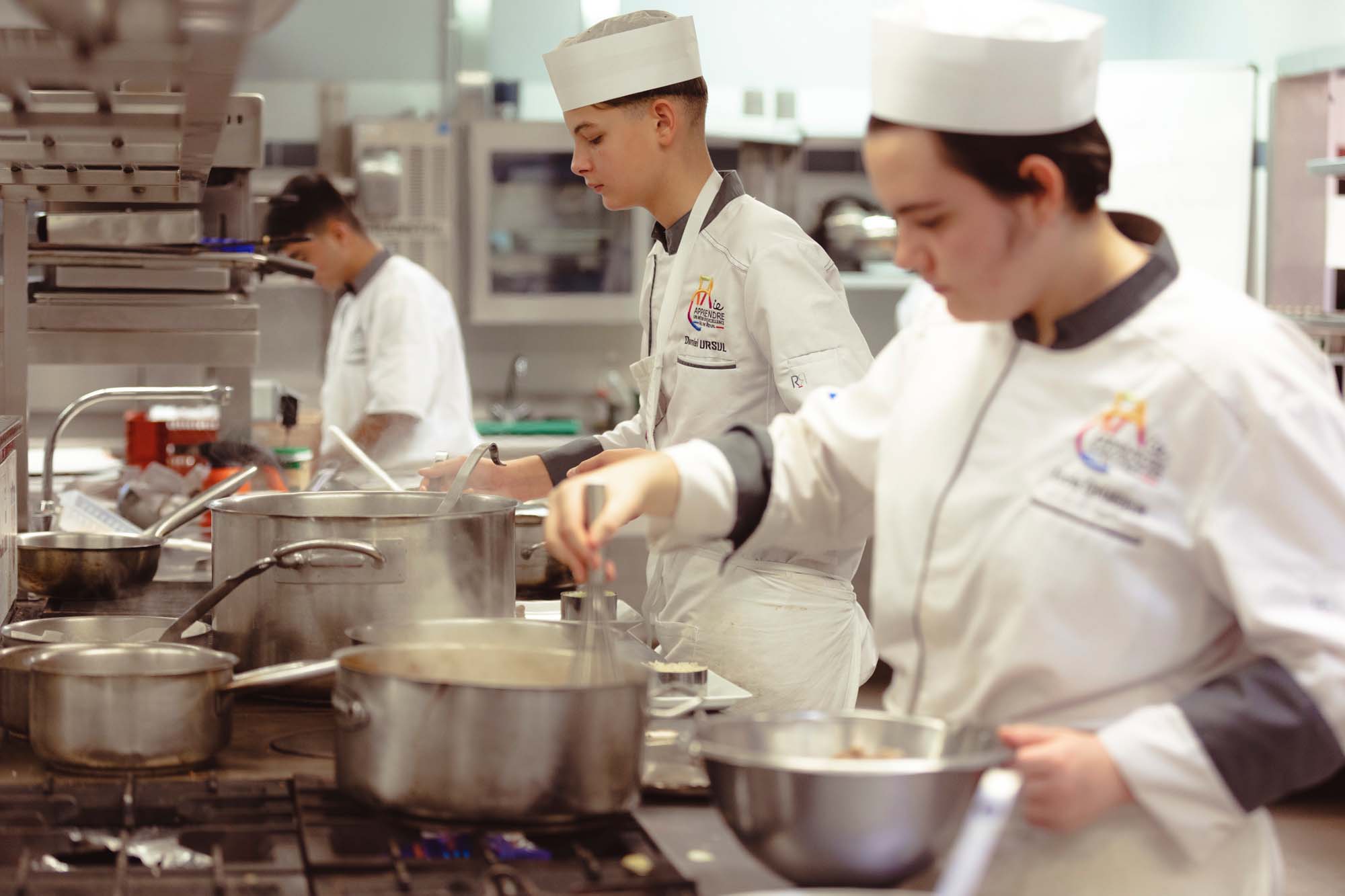apprenti cuisinier en apprentissage au CFAie en Normandie - Métiers de la restauration apprentissage cap service - BAC PRO Cuisine